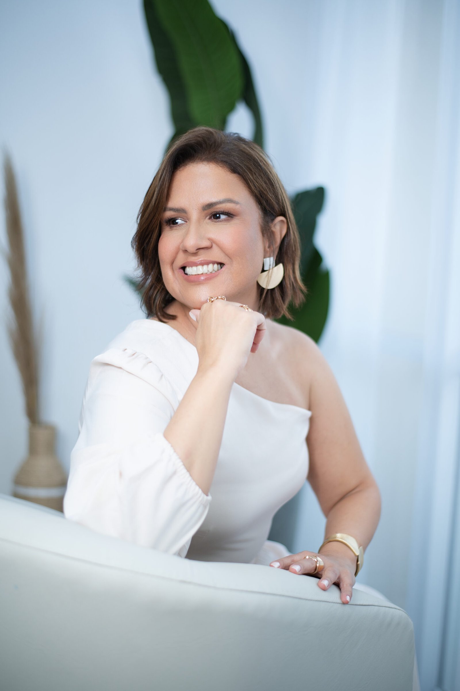 Dra. Alessandra Melo em consulta